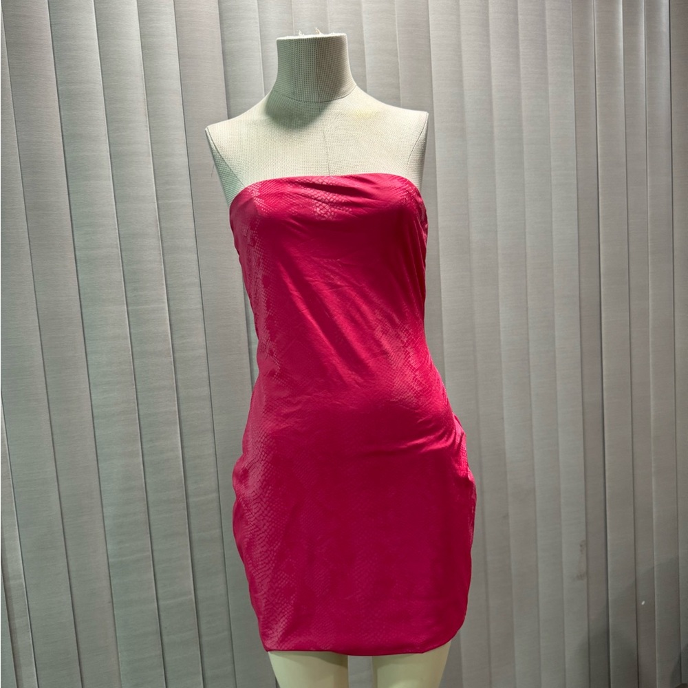 🍒🌸AMTIOUS pink snake print dress 🌷